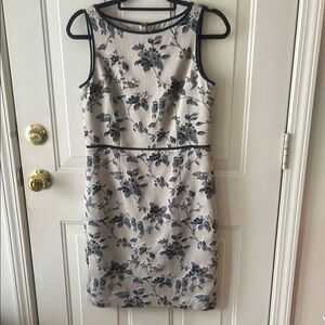 Ann Taylor Black and Pale Blue Sheath Dress Sleeveless Scoop Neck Midi